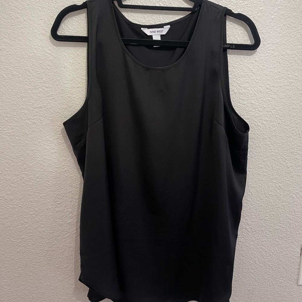 Nine West Classic Black Sleeveless Blouse
